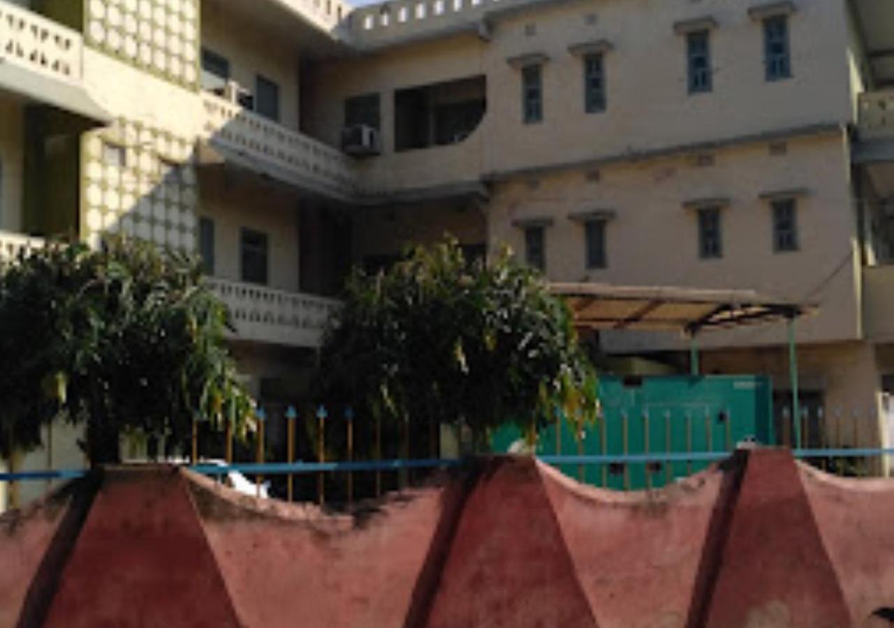 Vijieya Hotel Bihar Saharsa エクステリア 写真