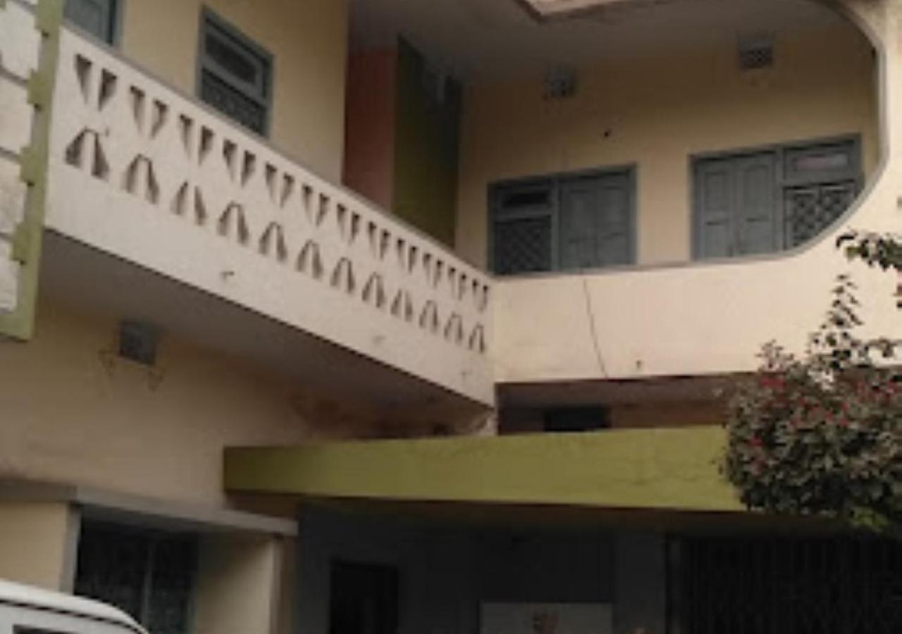 Vijieya Hotel Bihar Saharsa エクステリア 写真
