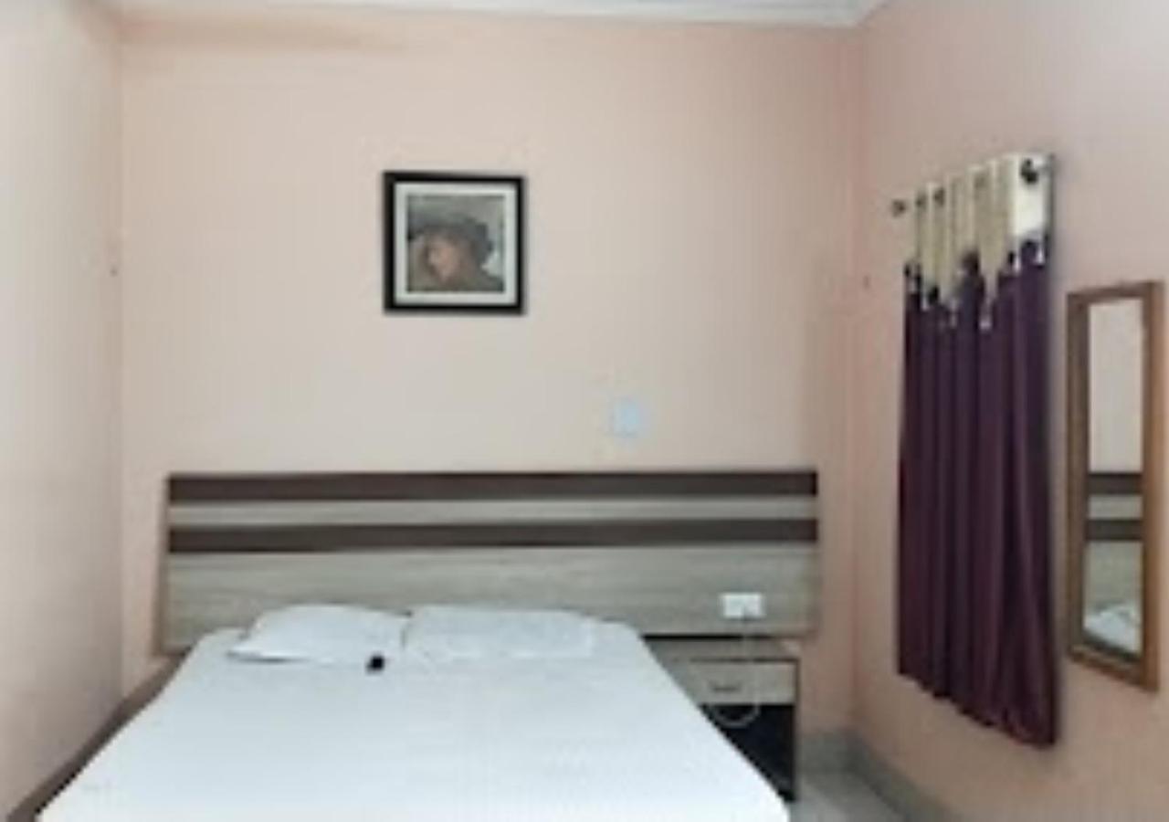 Vijieya Hotel Bihar Saharsa エクステリア 写真